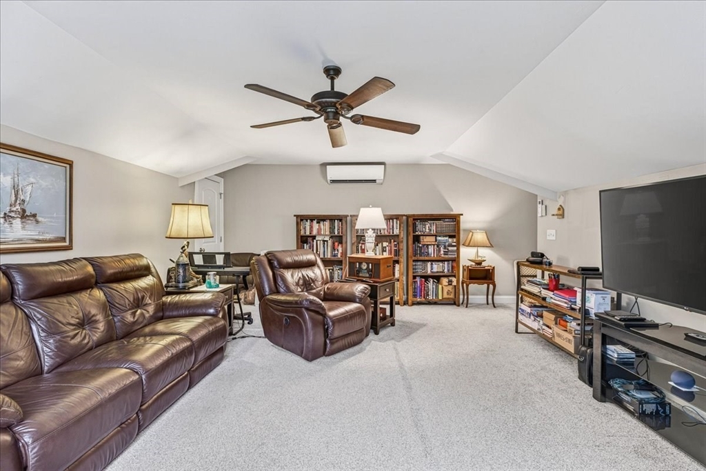 8 Redtail Lane Carver, MA 02330 - Photo 33 of 42
