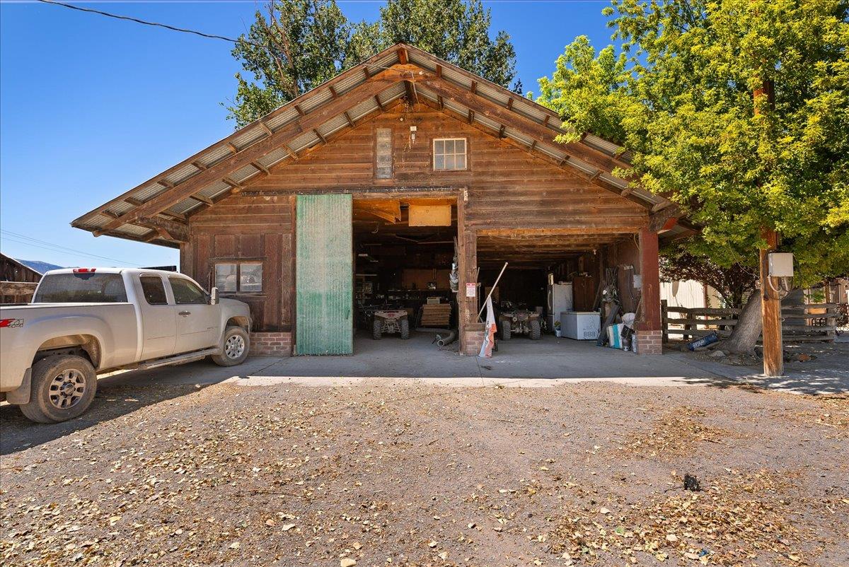 708 Center Road Susanville, CA 96130 - Photo 25 of 69 Gallery Image 25