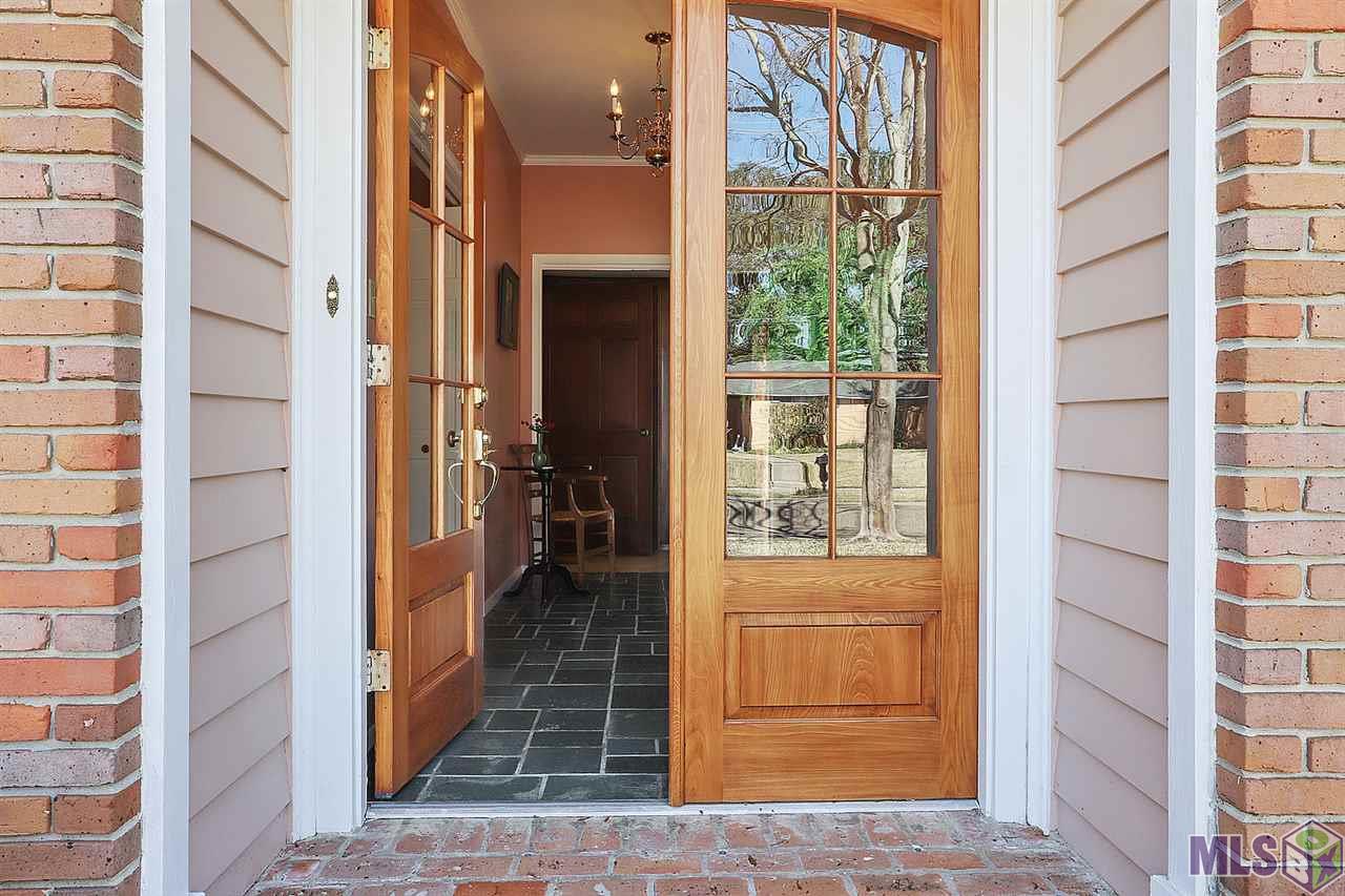 12030 Chester Drive Baton Rouge, LA 70810 - Photo 3 of 23