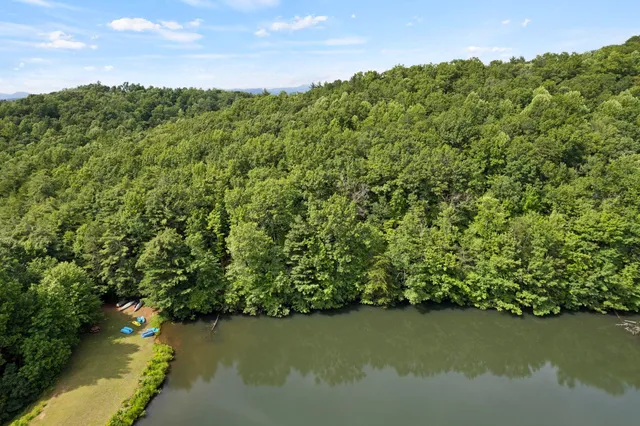 $45,000 | 430 North Lakeview Drive, Saluda, NC 28773