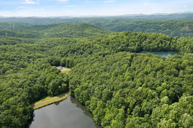 $45,000 | 430 North Lakeview Drive, Saluda, NC 28773