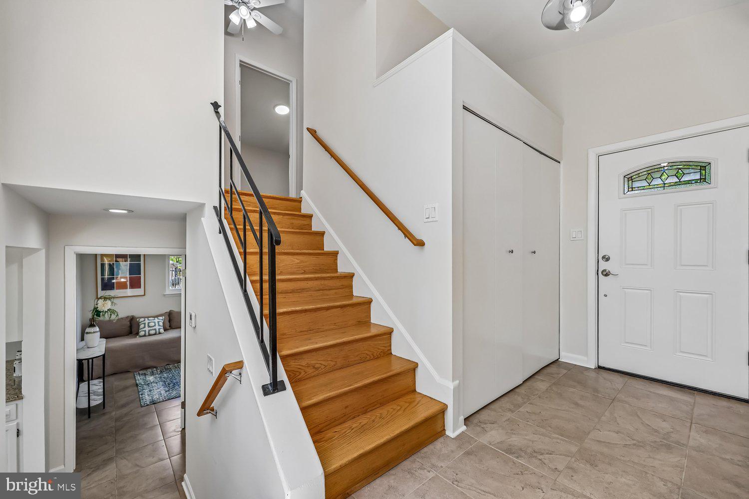 300 Gilsan Court Silver Spring, MD 20902 - Photo 34 of 117 Entry