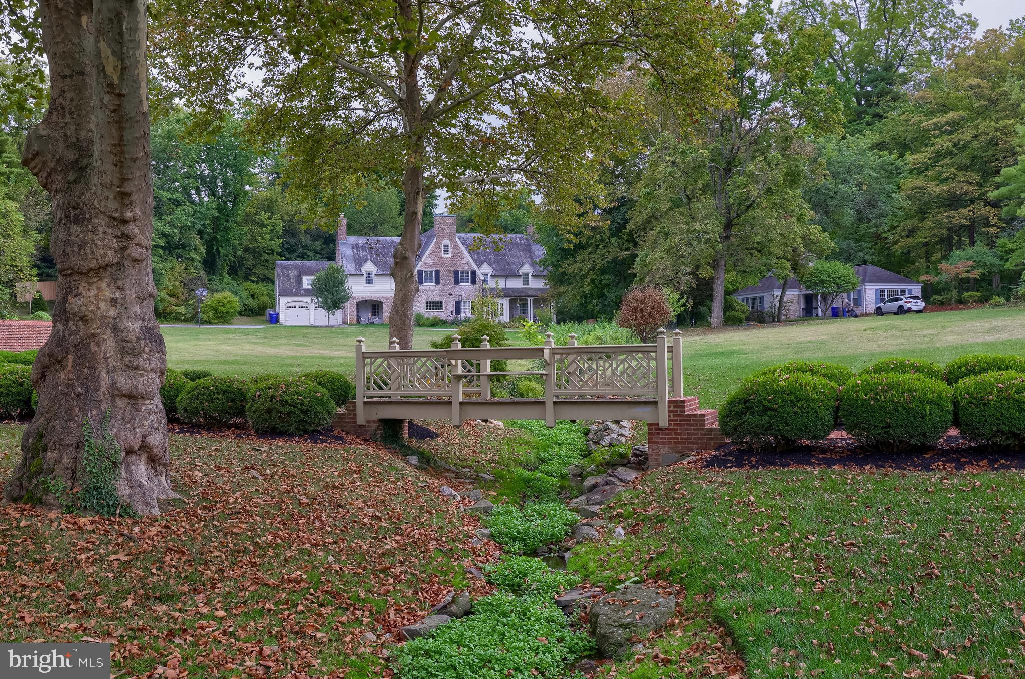 1101 Smallbrook Lane York, PA 17403 - Photo 16 of 94