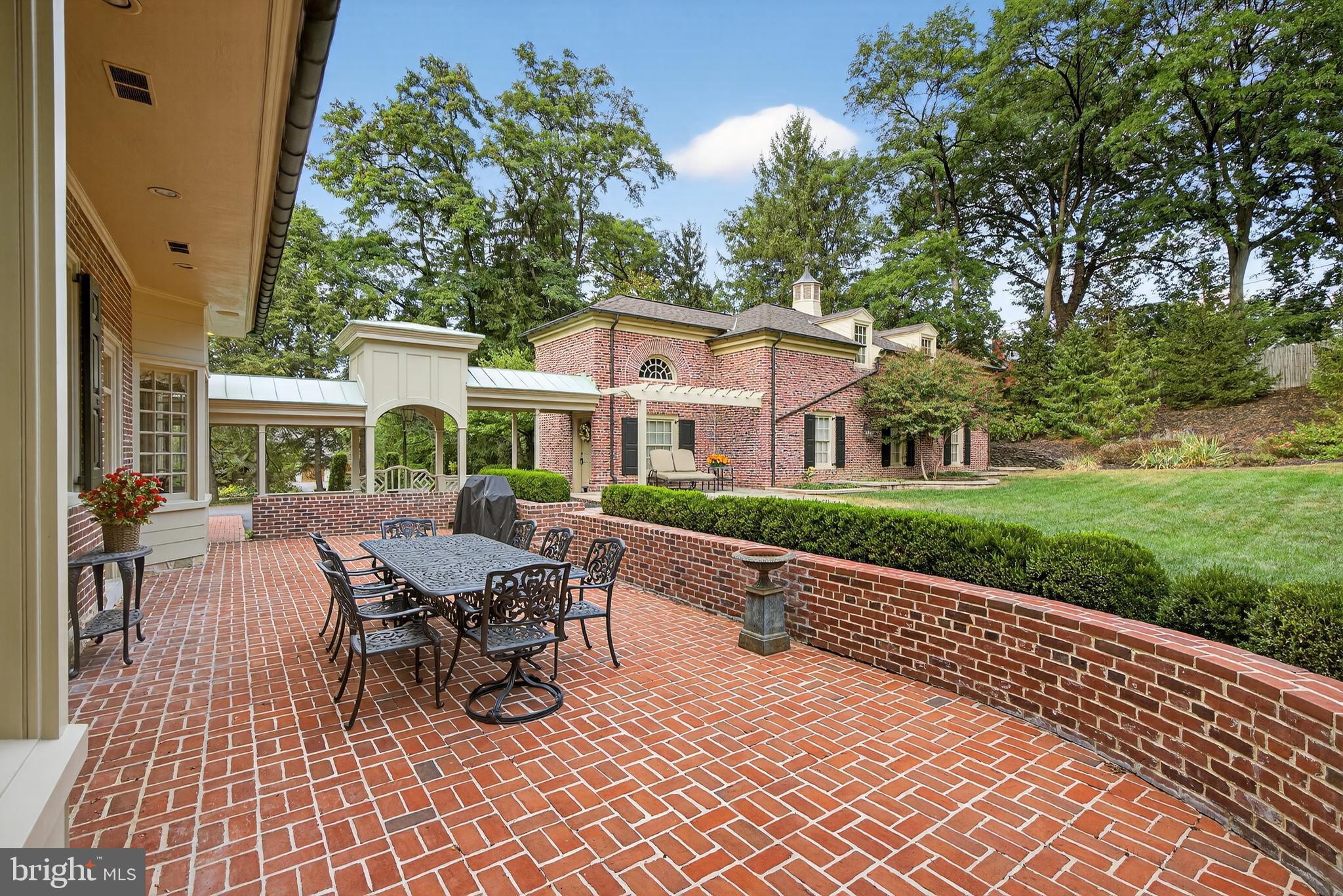 1101 Smallbrook Lane York, PA 17403 - Photo 79 of 94