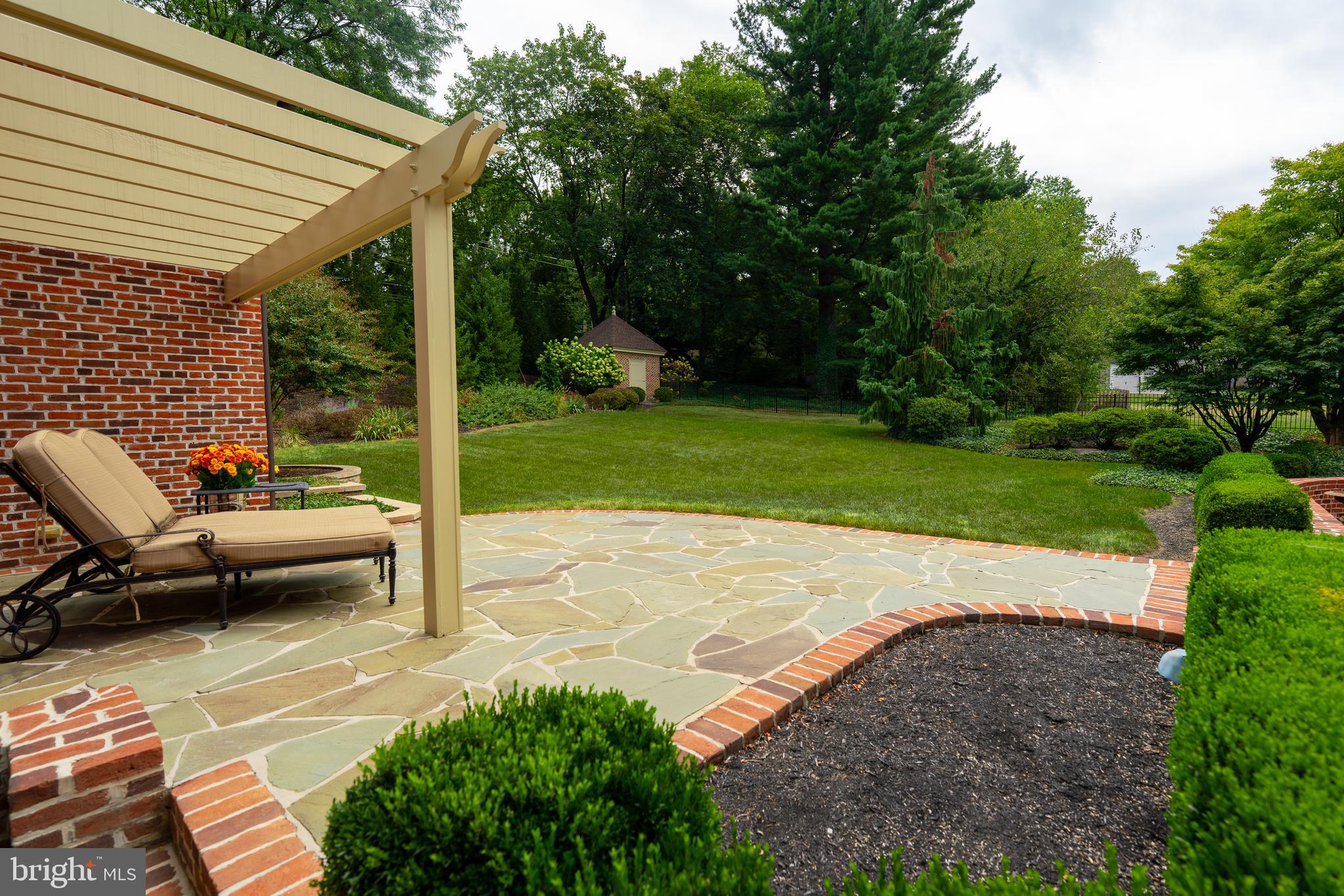 1101 Smallbrook Lane York, PA 17403 - Photo 85 of 94