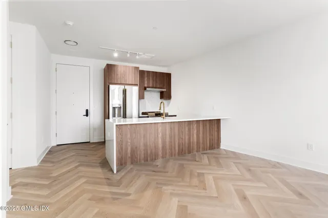 $5,130 | 100 East Putnam Avenue, Unit 210, Cos Cob, CT 06807