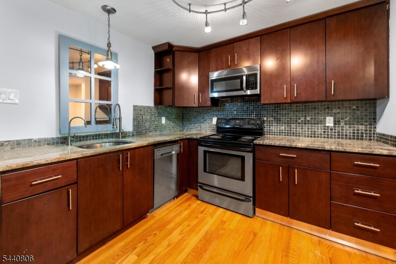 14 Maine Road West Milford, NJ 07421 - Photo 7 of 27