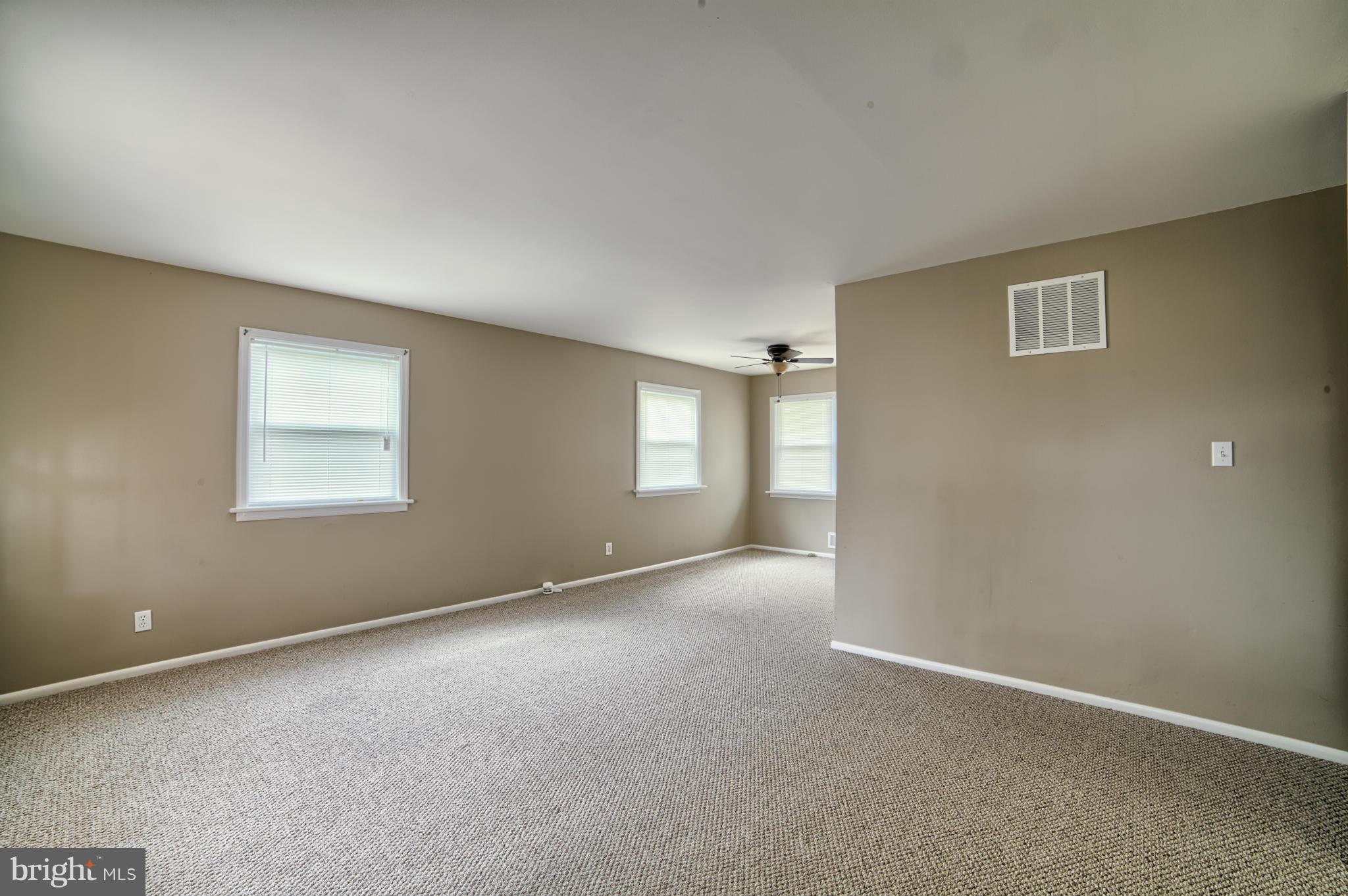 16 East Timonium Road Lutherville-Timonium, MD 21093 - Photo 29 of 30 Living Room
