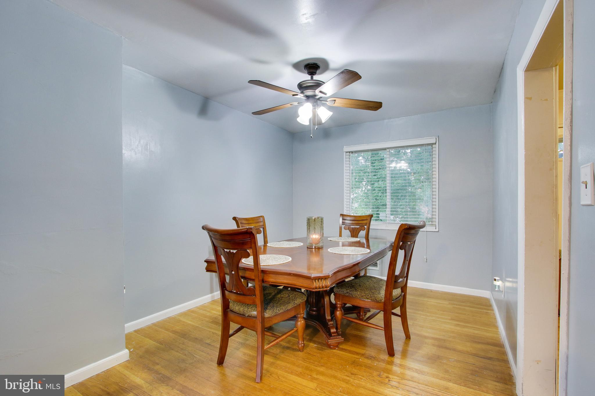 501 Queensgate Road Baltimore, MD 21229 - Photo 9 of 26