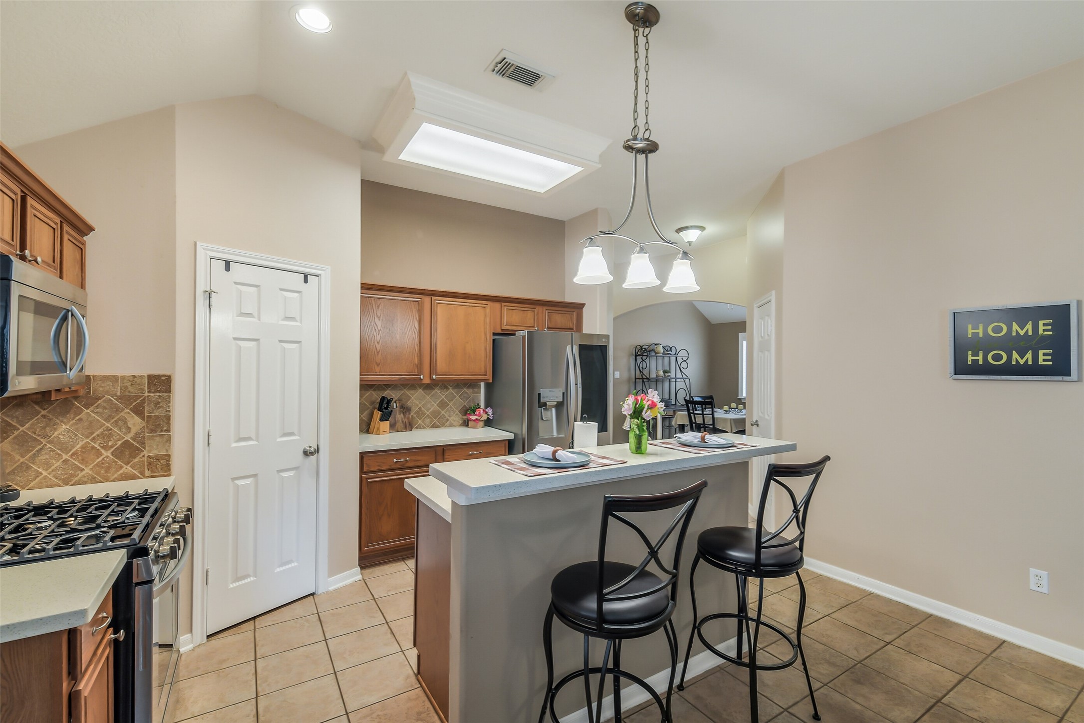 18711 Unity Candle Drive Spring, TX 77388 - Photo 7 of 25 Gallery Image 7