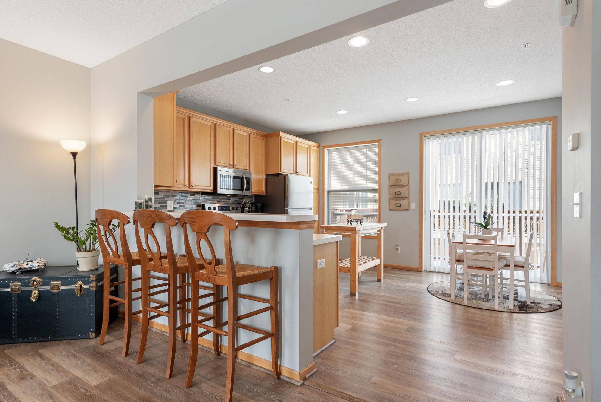 2087 Clover Ridge Drive Chaska, MN 55318 - Photo 5 of 18 Gallery Image 5