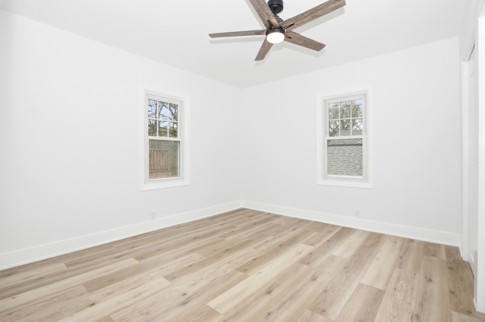 2000 Maple Avenue Downers Grove, IL 60515 - Photo 13 of 28