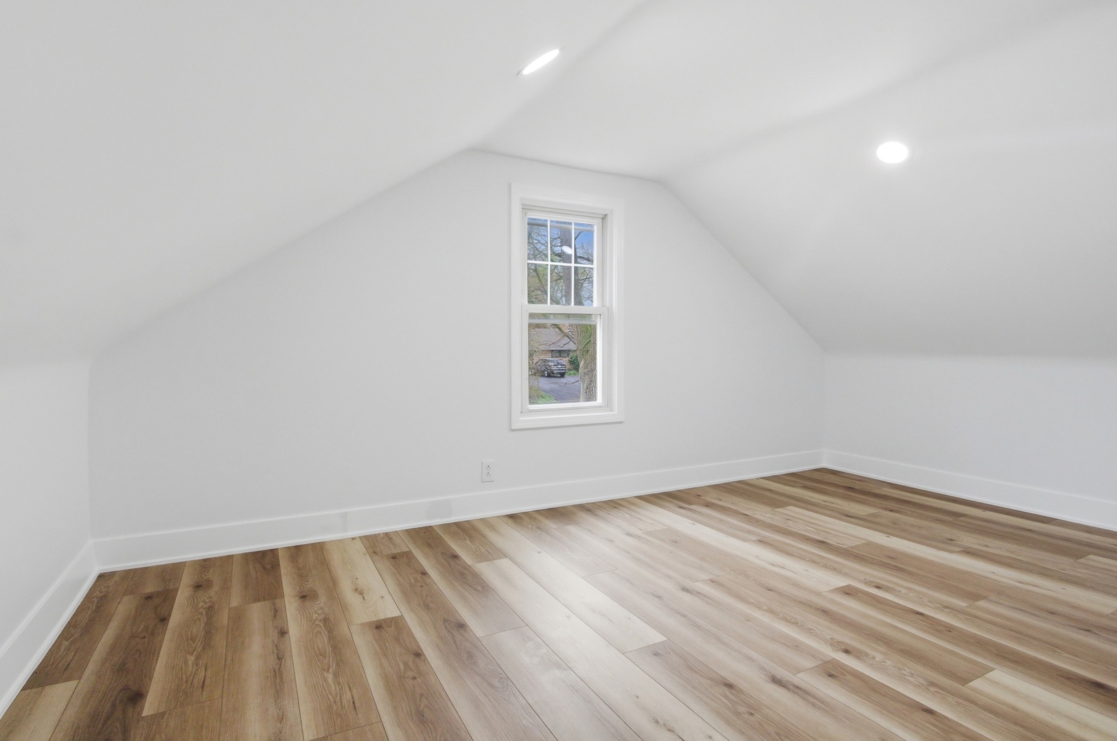 2000 Maple Avenue Downers Grove, IL 60515 - Photo 17 of 28