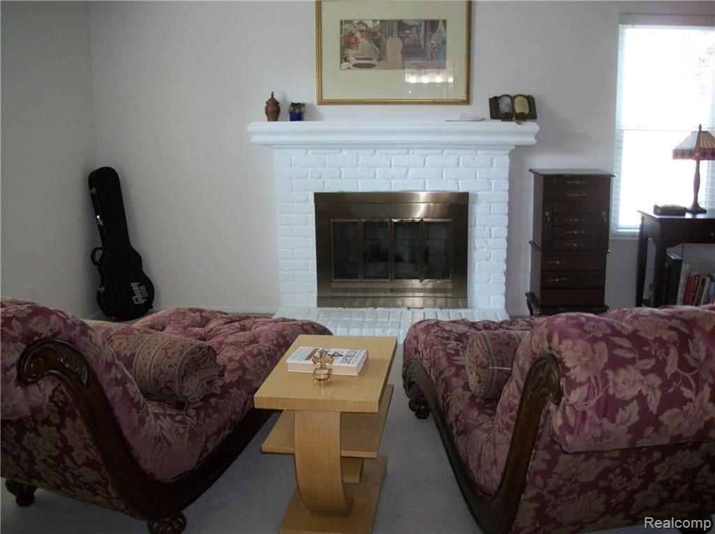36125 Fredericksburg Road Farmington Hills, MI 48331 - Photo 37 of 63