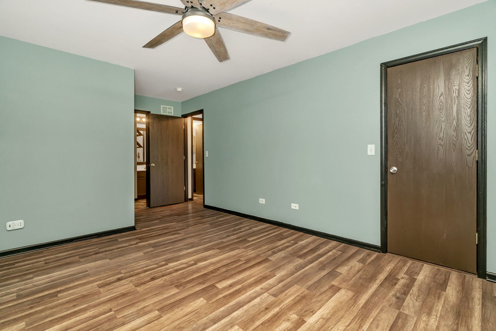 3714 Harms Road Joliet, IL 60435 - Photo 13 of 20