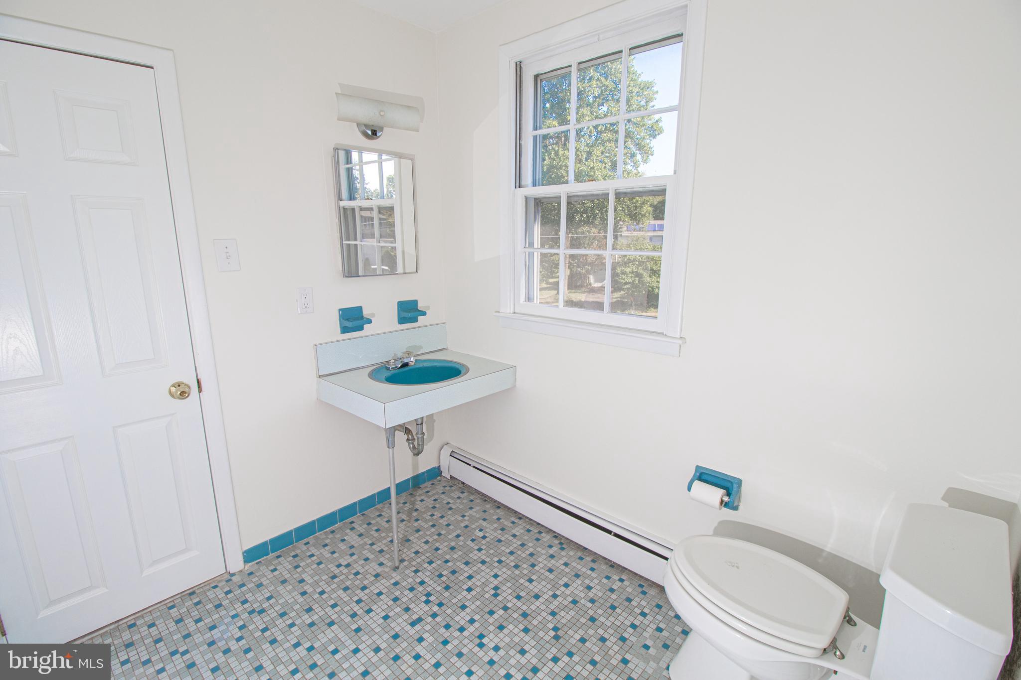 535 Bell Lane Ambler, PA 19002 - Photo 18 of 26