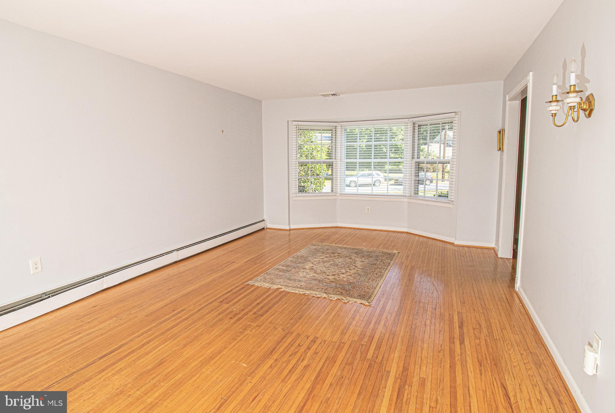 535 Bell Lane Ambler, PA 19002 - Photo 6 of 26