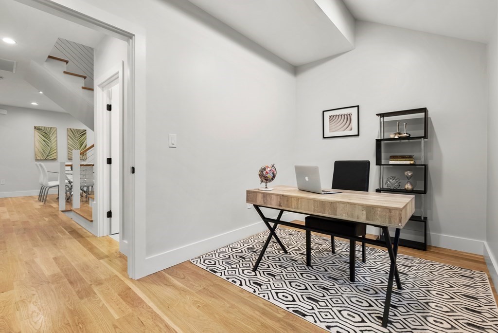 20 Central Road, Unit 2 Somerville, MA 02143 - Photo 14 of 32 Gallery Image 14