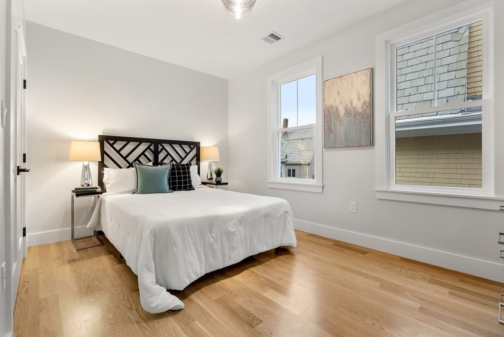 20 Central Road, Unit 2 Somerville, MA 02143 - Photo 10 of 32 Gallery Image 10