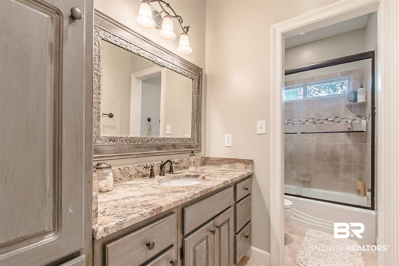 8792 Pine Run Daphne, AL 36527 - Photo 29 of 40 Hall Bath