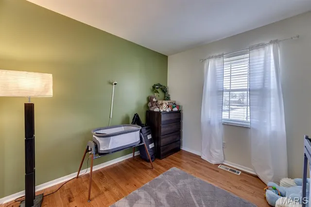 $175,000 | 815 Wendevy Drive, Ballwin, MO 63011