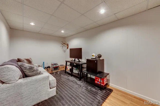 $175,000 | 815 Wendevy Drive, Ballwin, MO 63011