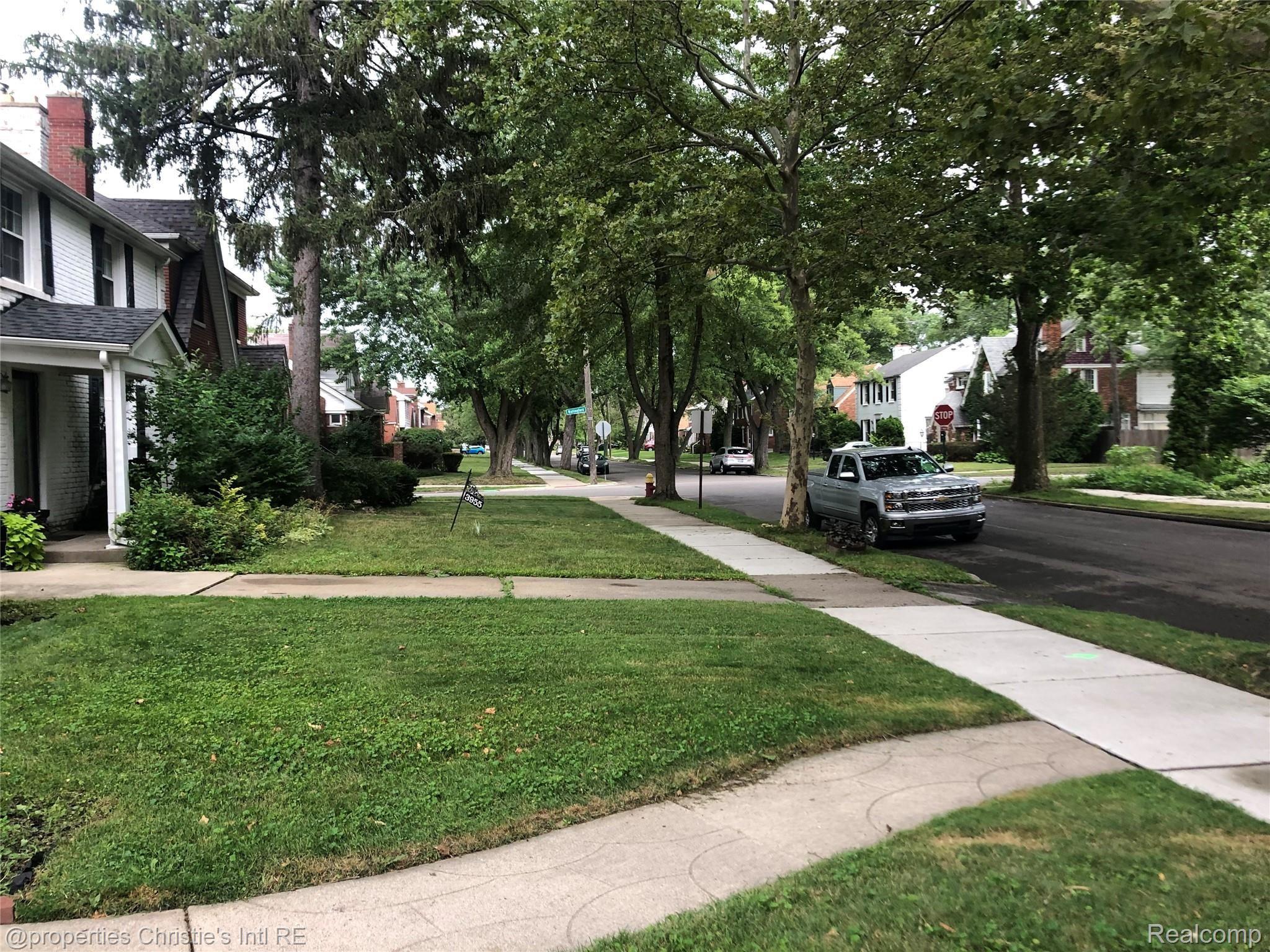 3949 Harvard Road Detroit, MI 48224 - Photo 19 of 21 331F476D-88A8-45DA-BEF1-5C2401A7DF06.jpeg