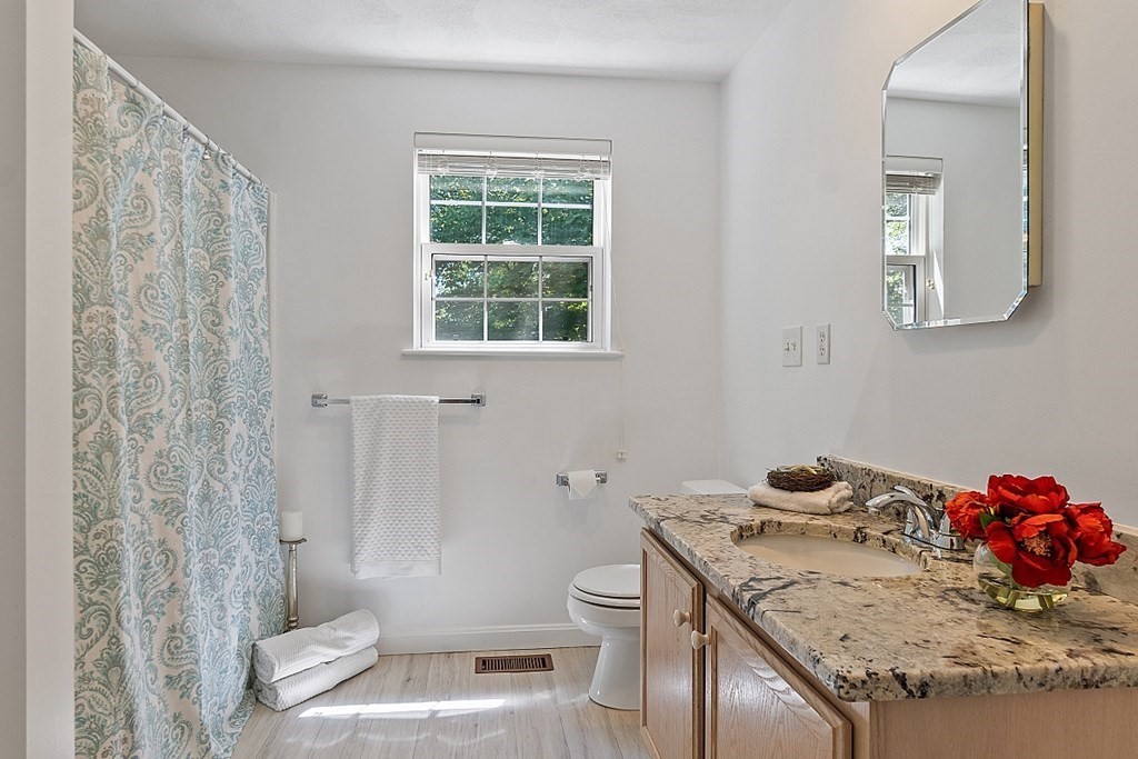 26 Bucklin Road North Andover, MA 01845 - Photo 28 of 40 Gallery Image 28