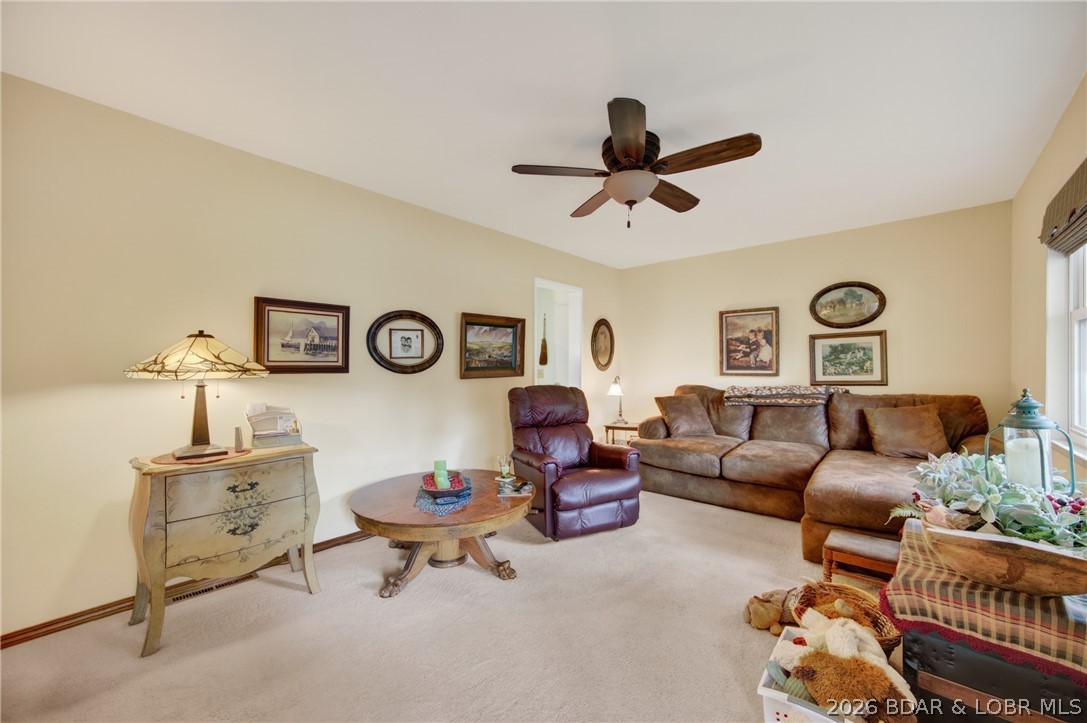 318 Dunwurkin Road Laurie, MO 65037 - Photo 2 of 61 Gallery Image 2