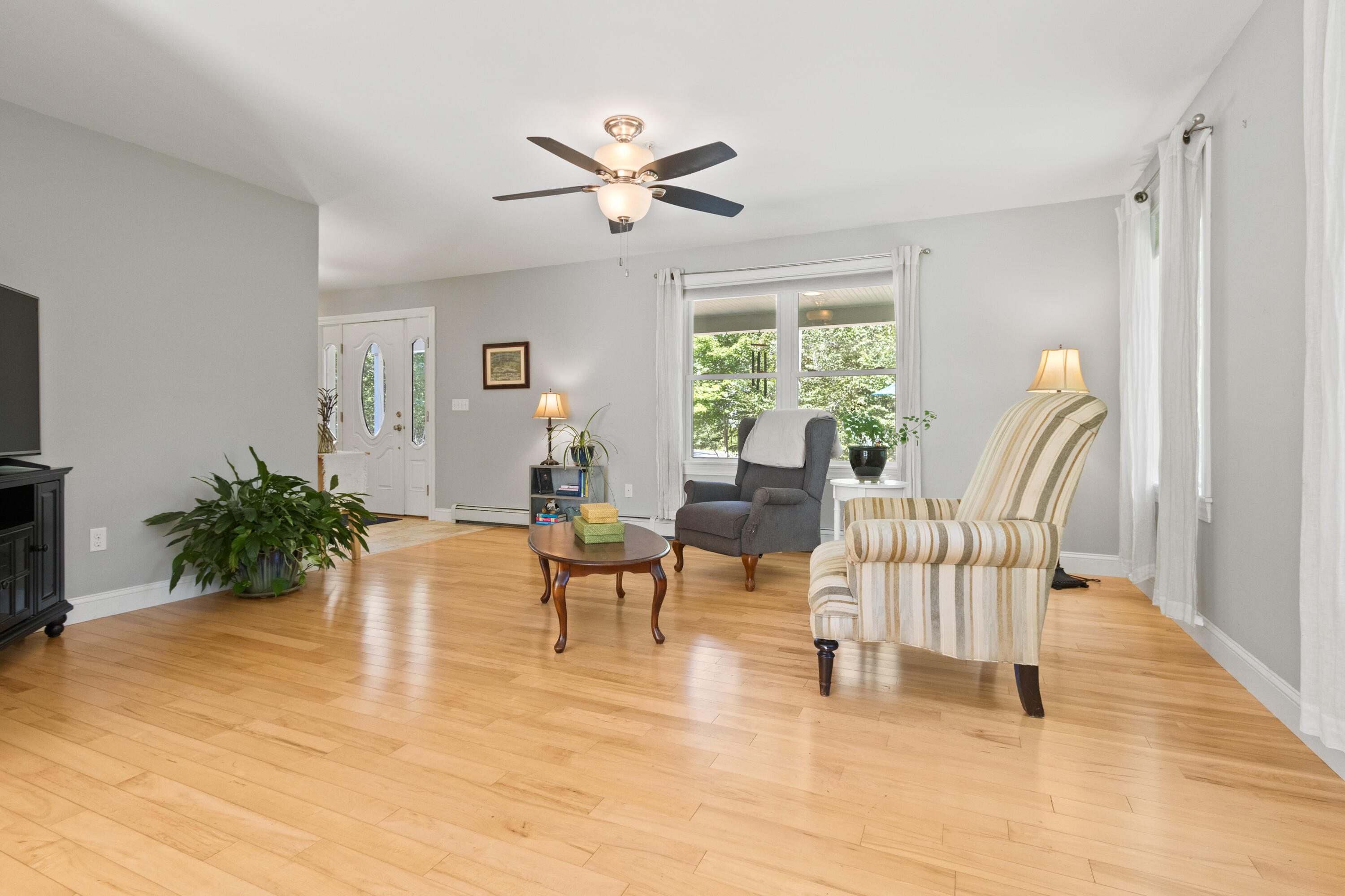36 Rose Drive Cumberland Center, ME 04021 - Photo 14 of 64 20250822KJ-72026