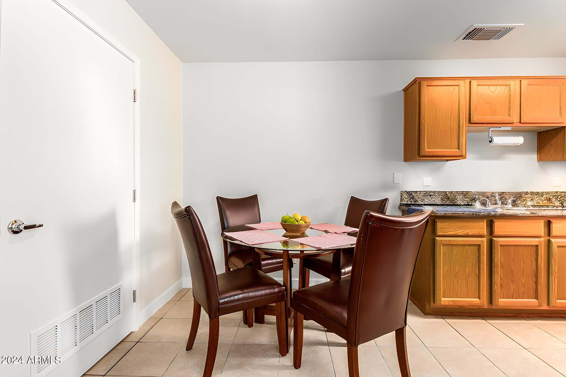 3511 East Baseline Road, Unit 1086 Phoenix, AZ 85042 - Photo 3 of 14 Kitchen