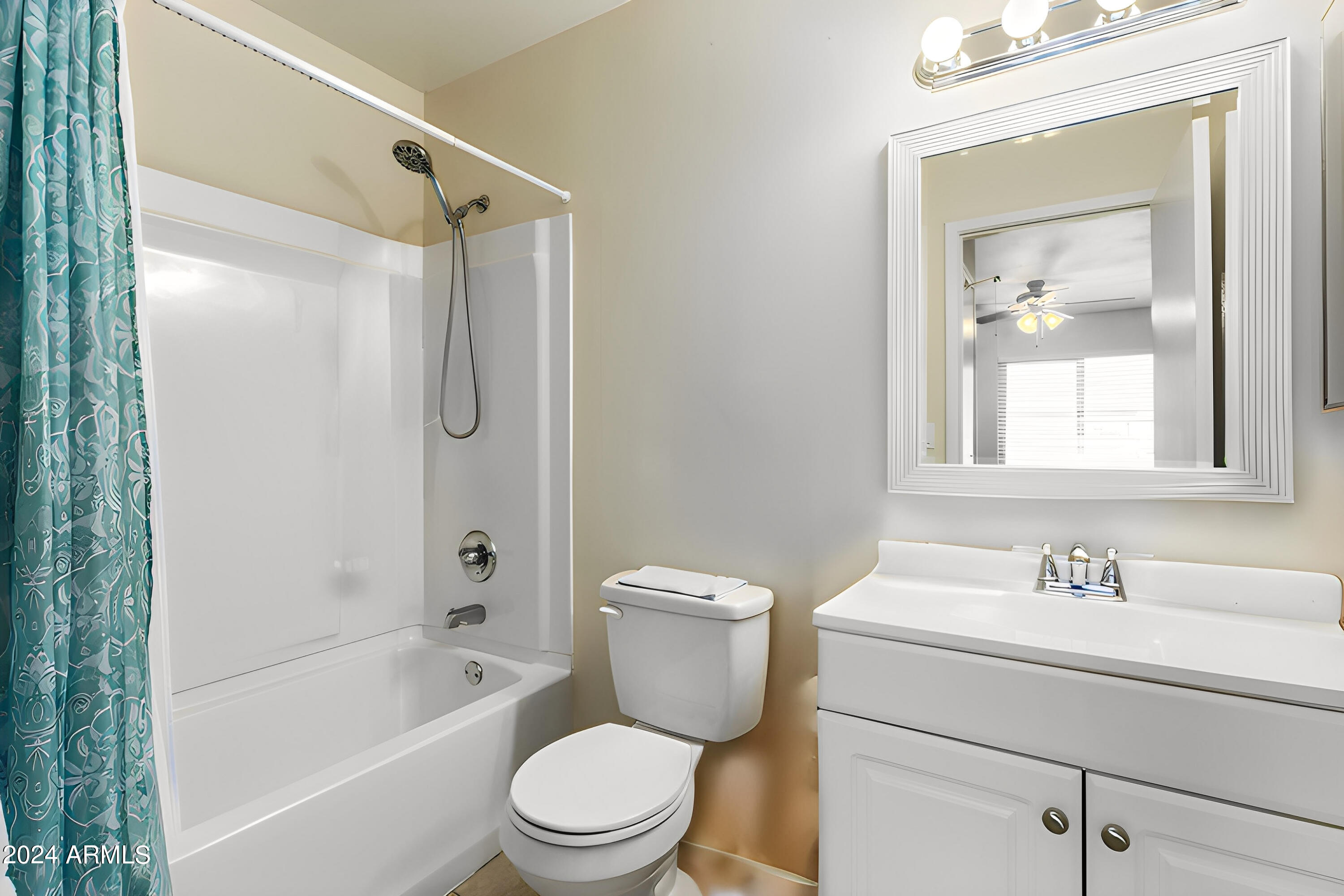 3511 East Baseline Road, Unit 1086 Phoenix, AZ 85042 - Photo 7 of 14 Bathroom