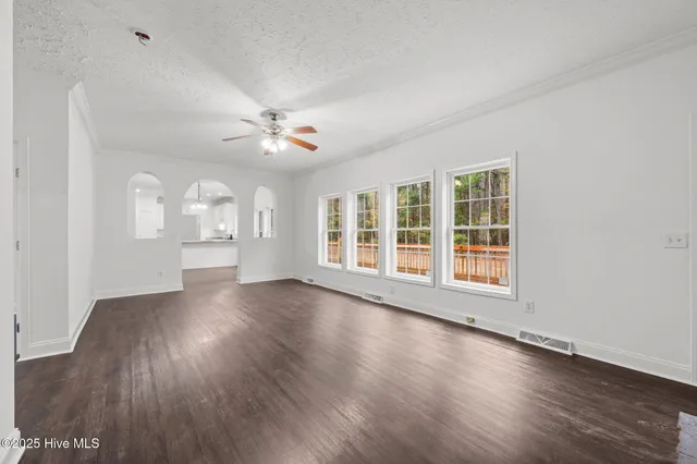 $460,000 | 2645 Highway 43, Vanceboro, NC 28586