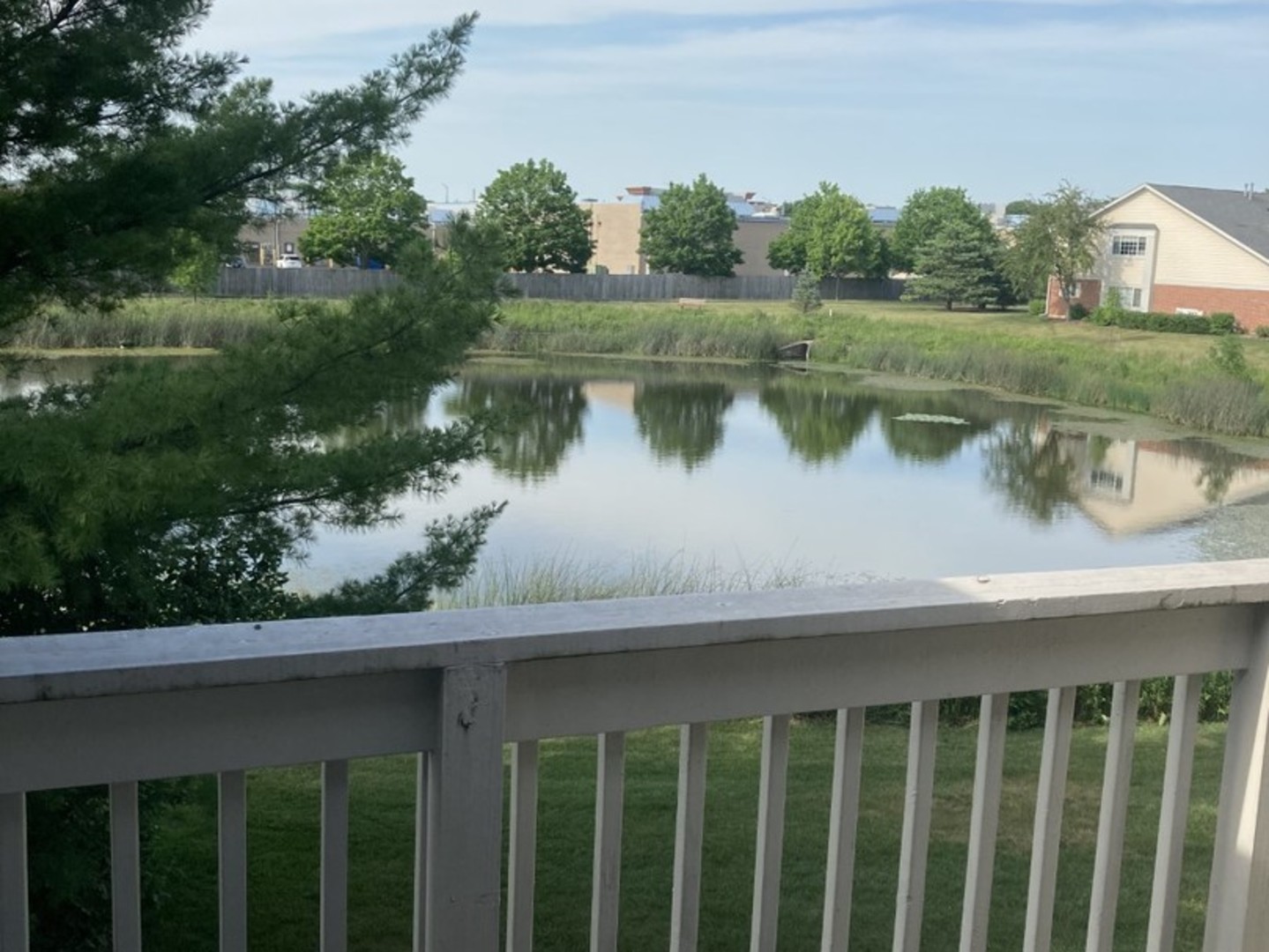 2458 Charleston Drive, Unit 6 Schaumburg, IL 60193 - Photo 2 of 7