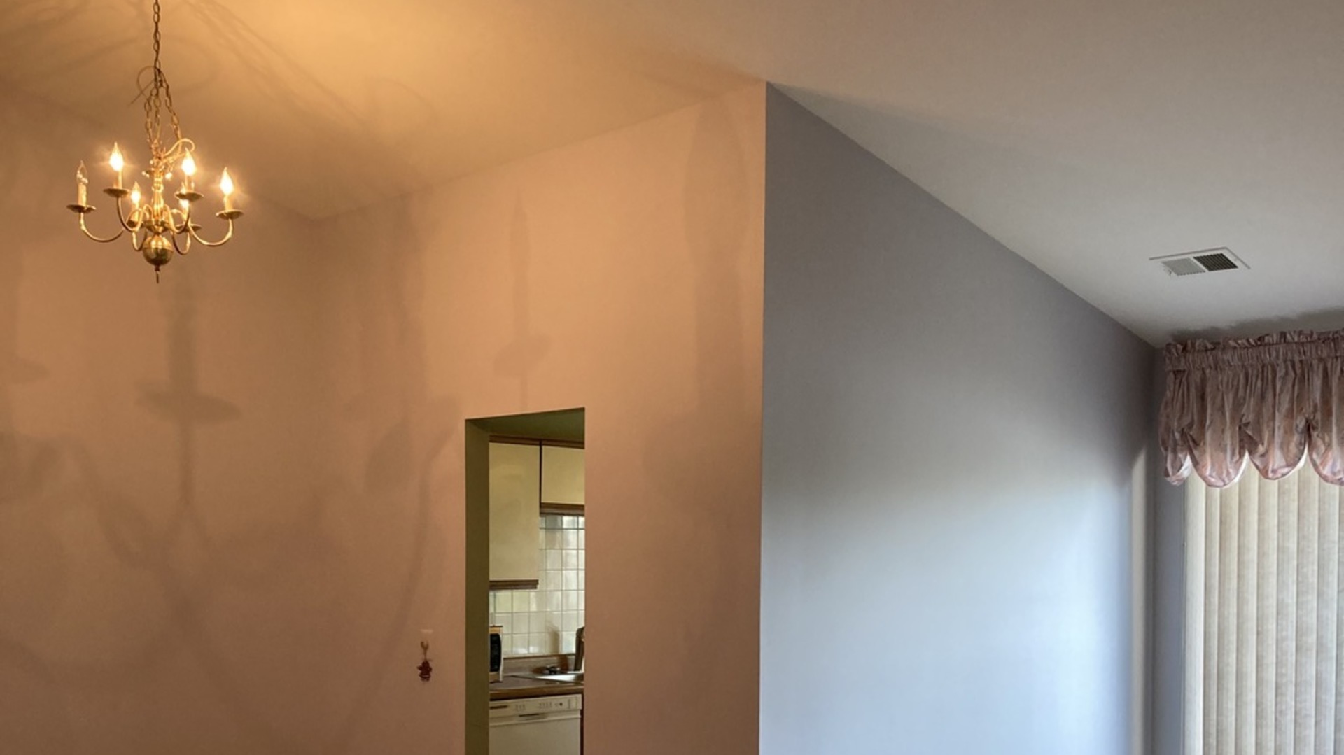 2458 Charleston Drive, Unit 6 Schaumburg, IL 60193 - Photo 3 of 7