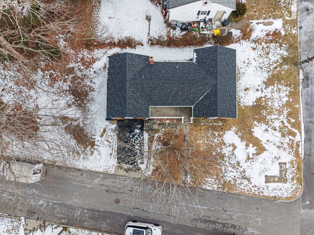 225 Rich Street Fall River, MA 02720 - Photo 6 of 30