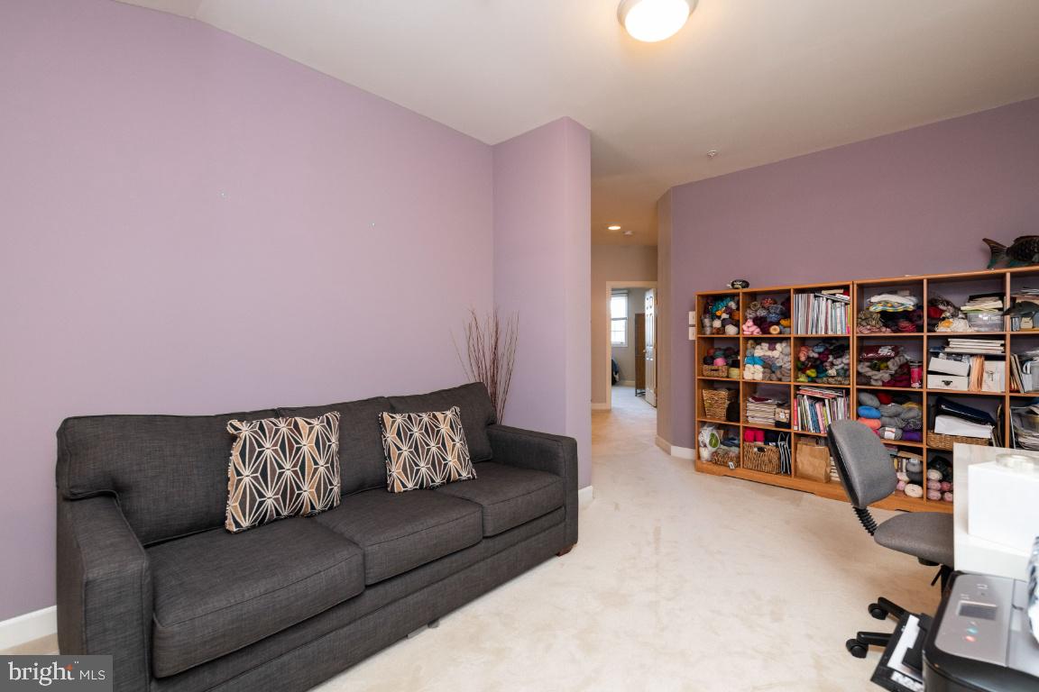 4423 Summer Grape Road Baltimore, MD 21208 - Photo 30 of 55 Office area