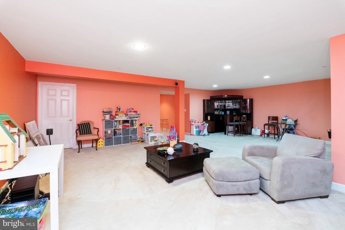 4423 Summer Grape Road Baltimore, MD 21208 - Photo 45 of 55 Rec room