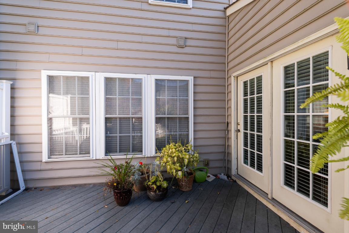 4423 Summer Grape Road Baltimore, MD 21208 - Photo 47 of 55 Rear private deck