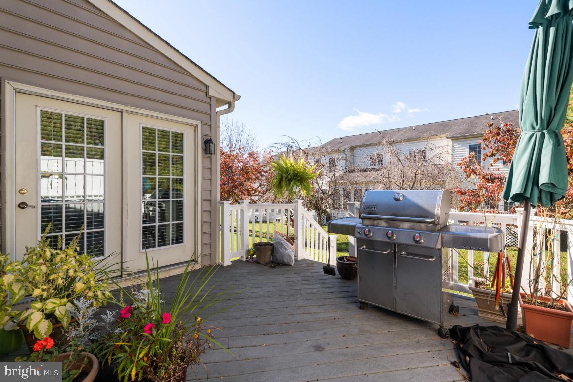4423 Summer Grape Road Baltimore, MD 21208 - Photo 48 of 55 Composite deck