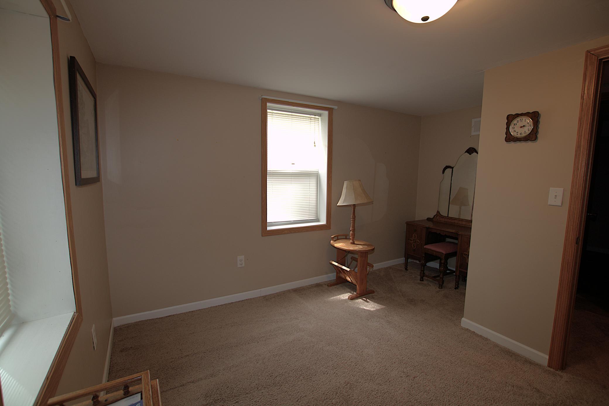 616 7th Street Northeast Staples, MN 56479 - Photo 20 of 28