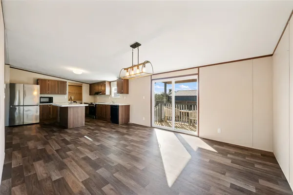 $2,500 | 624 South Old Stagecoach Road, Kyle, TX 78640