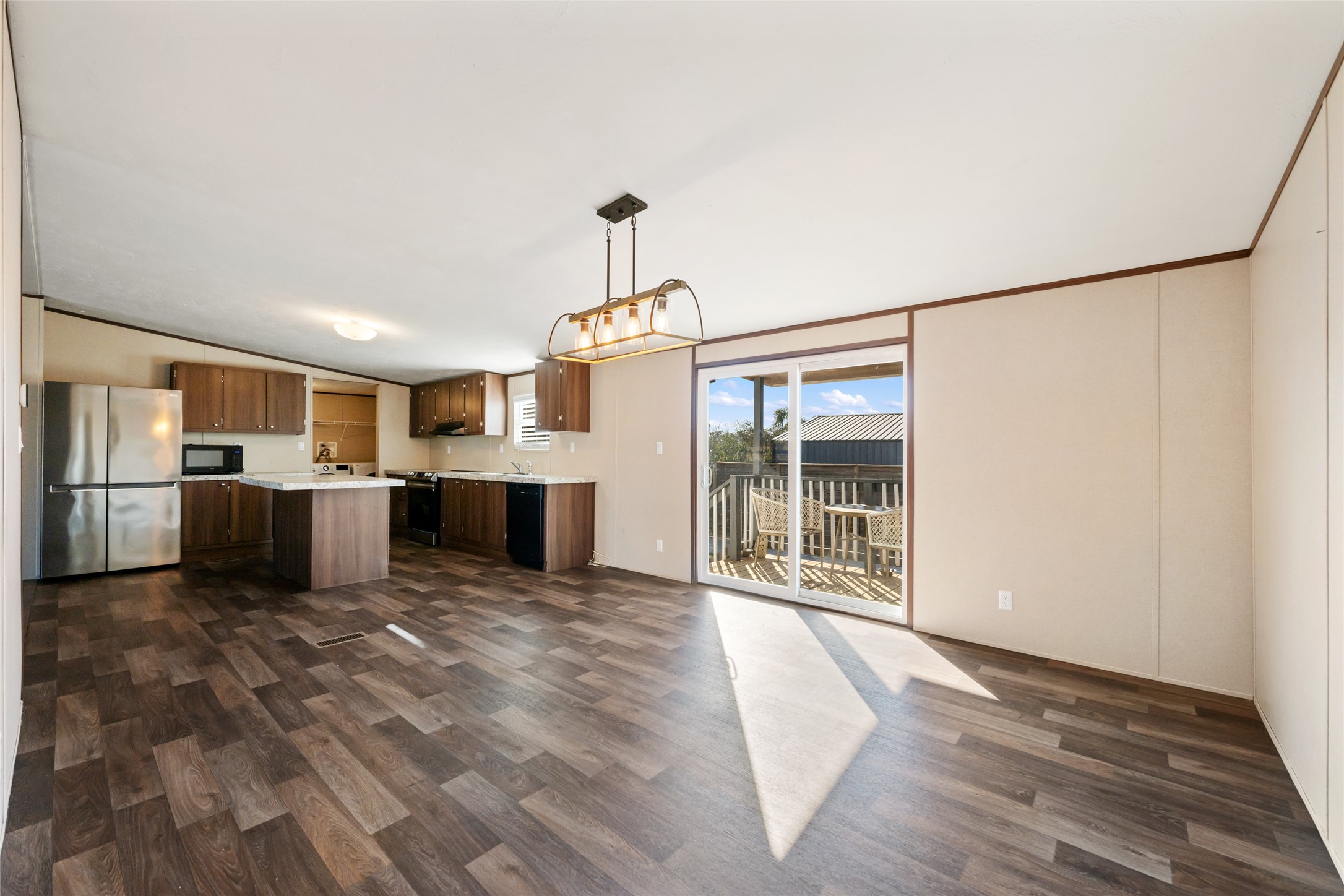 624 South Old Stagecoach Road Kyle, TX 78640 - Photo 17 of 38