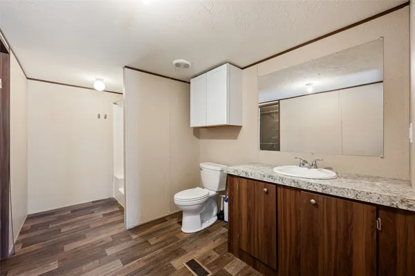 $2,500 | 624 South Old Stagecoach Road, Kyle, TX 78640