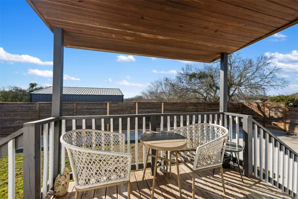 $2,500 | 624 South Old Stagecoach Road, Kyle, TX 78640