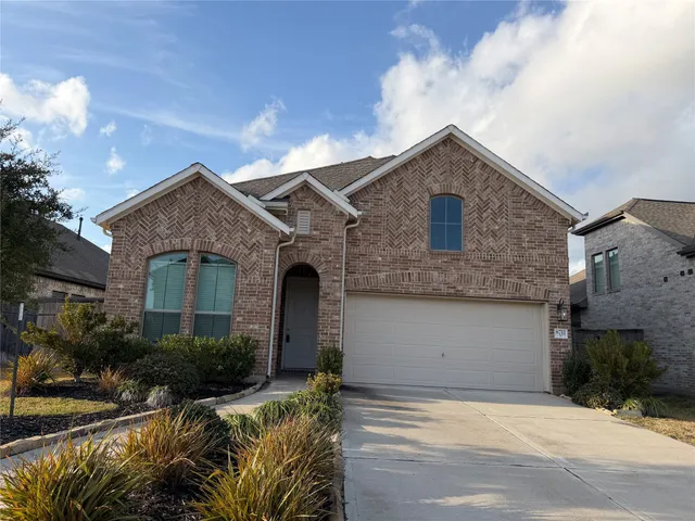 $2,400 | 8711 Windsong Trail Drive, Missouri City, TX 77459