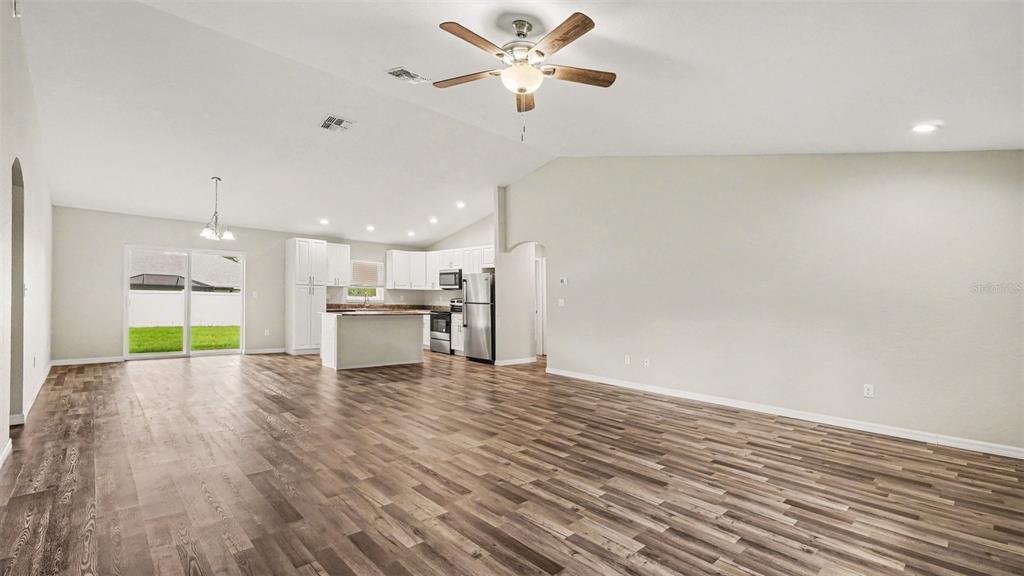 5360 Southwest 164th Street Road Ocala, FL 34473 - Photo 6 of 17 Gallery Image 6