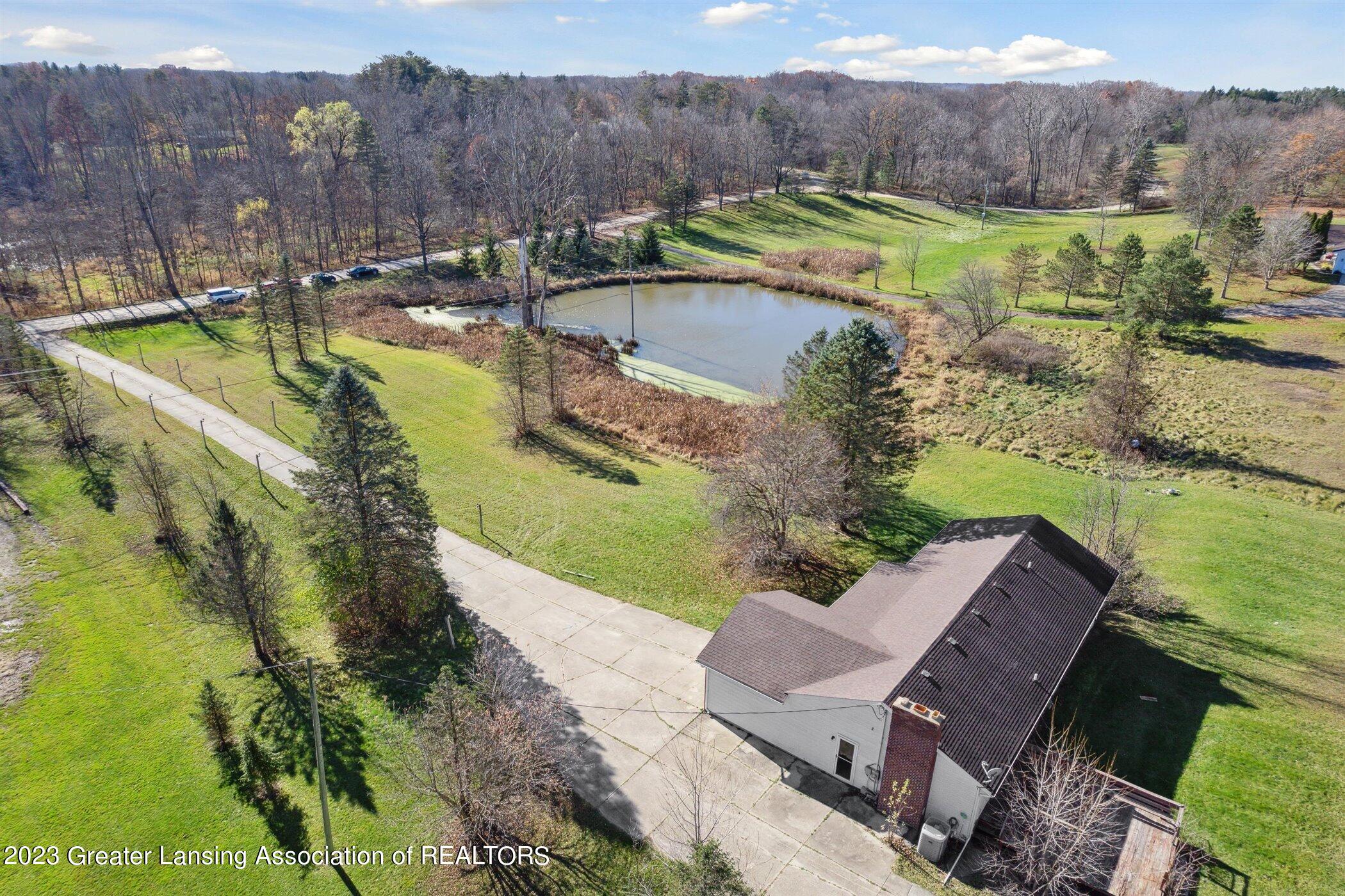 2110 West Barron Road Howell, MI 48855 - Photo 44 of 48 56-2110-W-Barron-Rd-Howell-MI-48855-Wind
