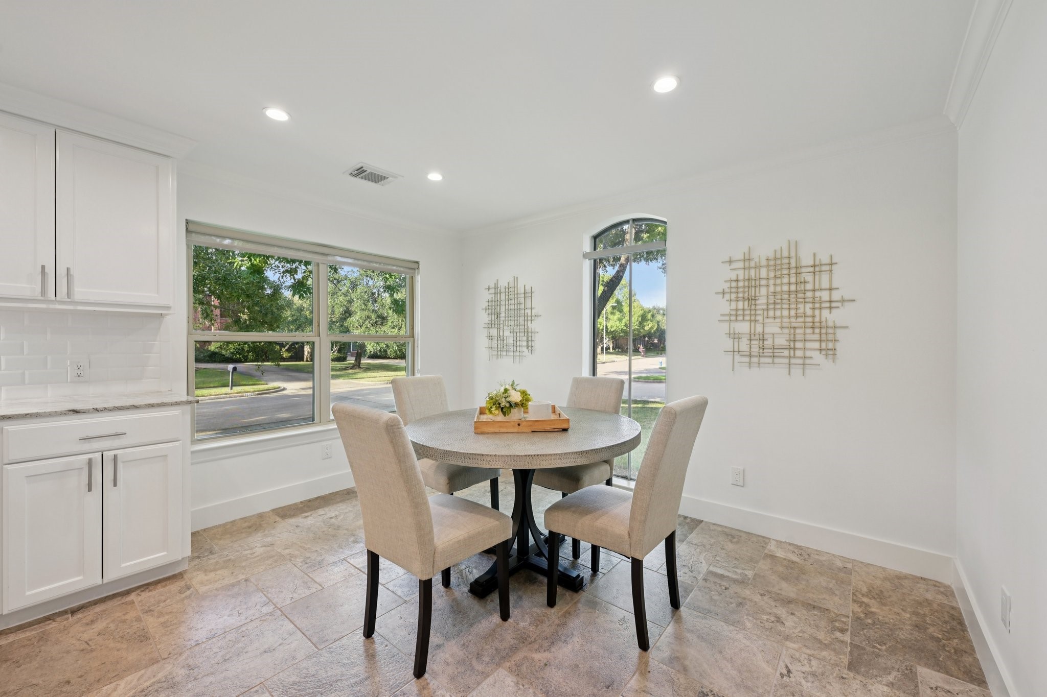 1302 Riverview Circle Houston, TX 77077 - Photo 3 of 45