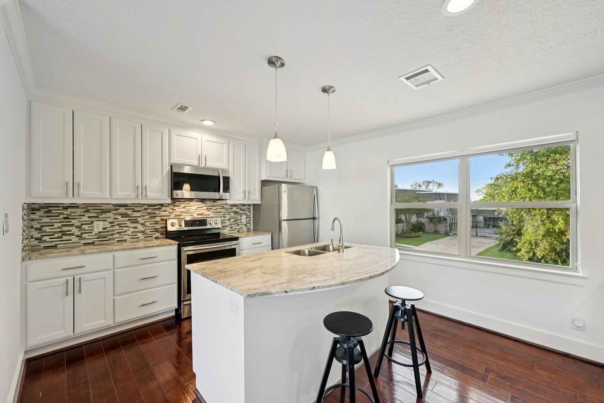 1302 Riverview Circle Houston, TX 77077 - Photo 33 of 45